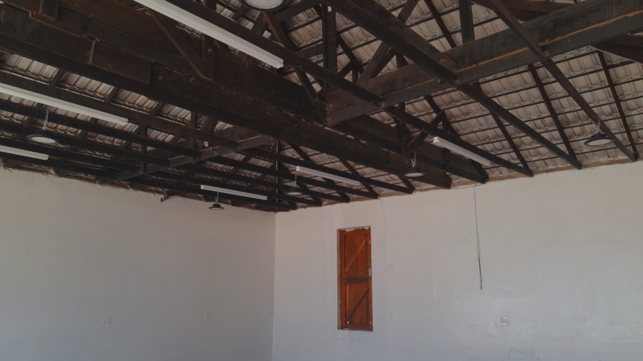 To Let commercial Property for Rent in Amalinda Eastern Cape